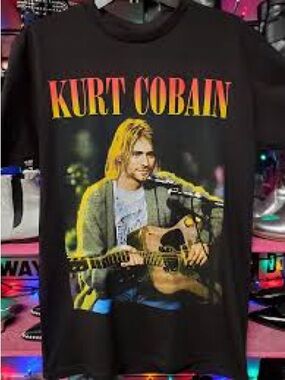 Kurt Cobain Unplugged Nirvana Graphic T-Shirt Size Large New